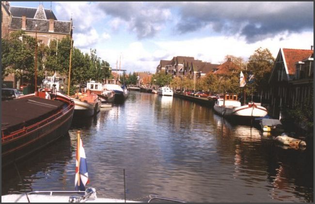 Holland - mit dem Boot durch die Kanäle