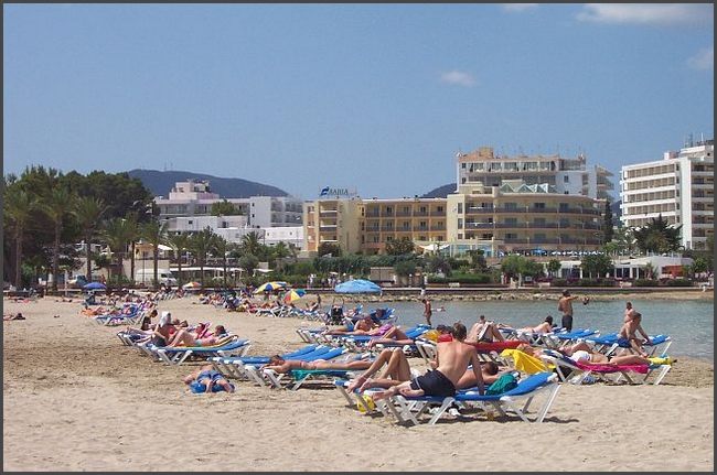Ibiza - Strand von San Antonio