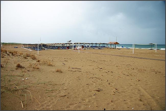 2019 Peloponnes - 30 km Sandstrand bei Kalogria