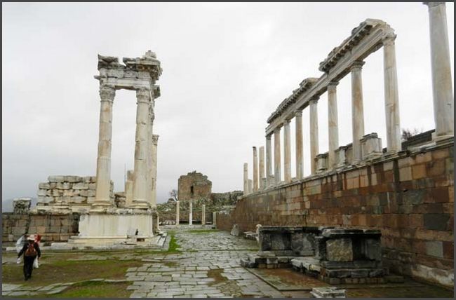 2016 Pergamon