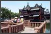 China - Shanghai, Teehaus aus der Mingzeit mit Zickzackbrücke