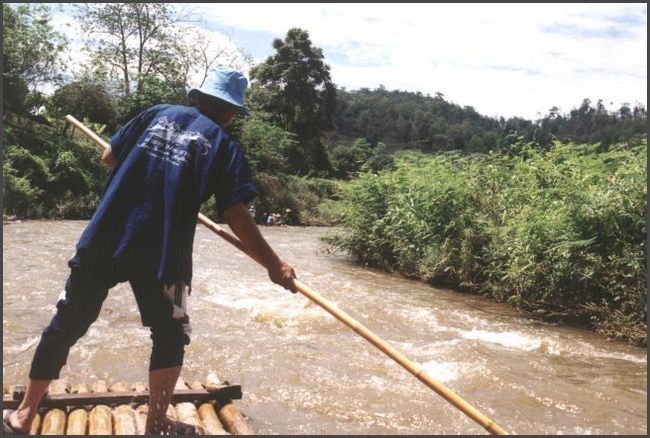 Thailand - Floßfahrt bei Chiang Mai