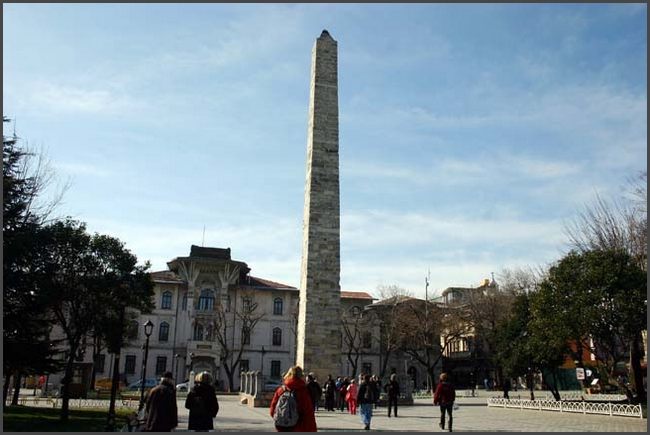 2016 Istanbul - S&auml;ule am Hippodrom